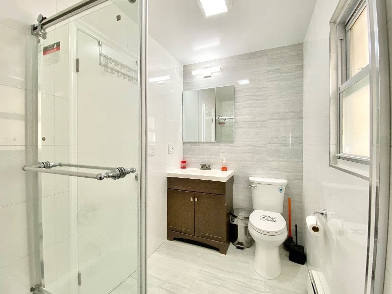Extra shared bathroom