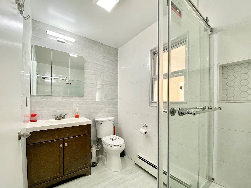 Extra shared bathroom