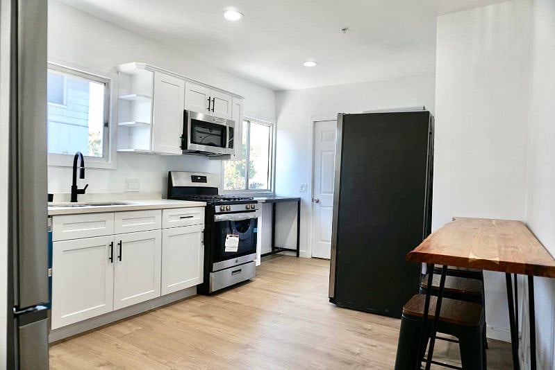 Furnished Finder property 513391_1 photo 12