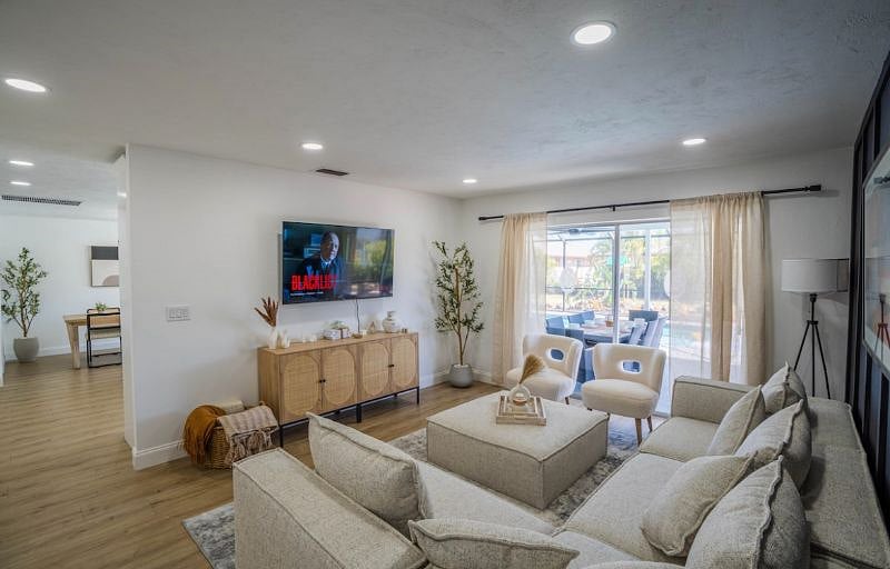 Furnished Finder property 513434_1 photo 10