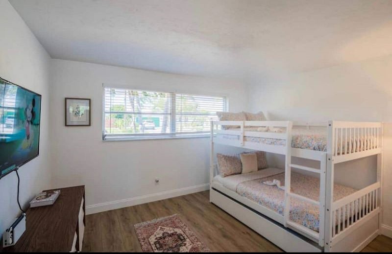 Furnished Finder property 513434_1 photo 18