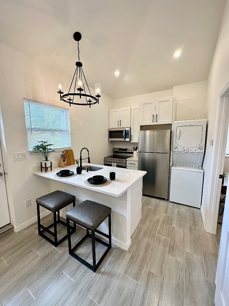 Furnished Finder property 513553_1 photo 3