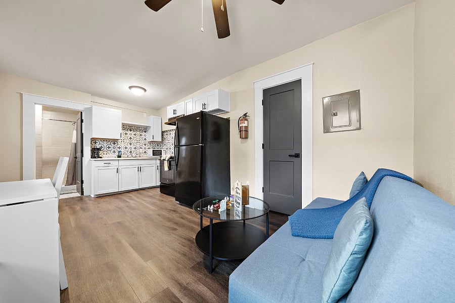 Furnished Finder property 513568_2 photo 17