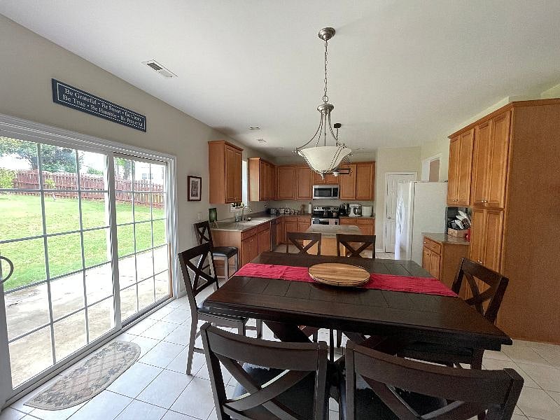Furnished Finder property 513593_1 photo 4