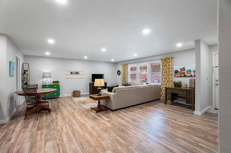 Furnished Finder property 513670_1 photo 3