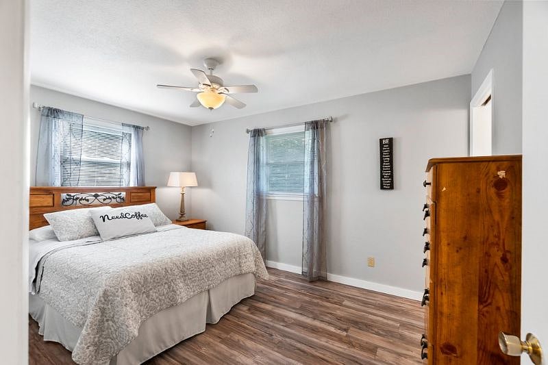 Queen Bed
