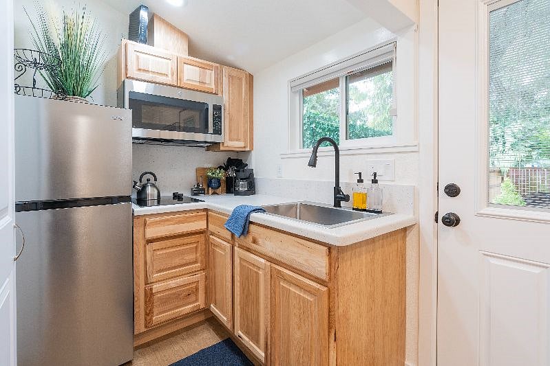 Furnished Finder property 513677_1 photo 9