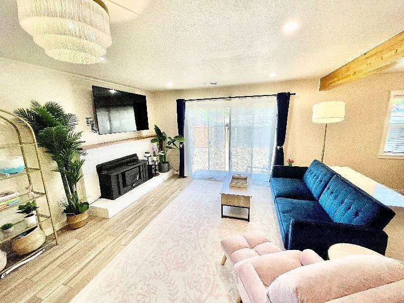 Furnished Finder property 513710_2 photo 3