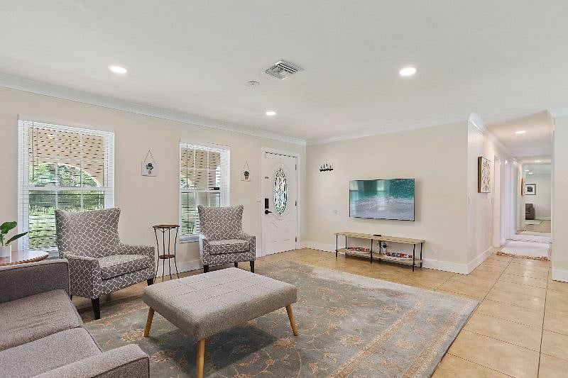 Furnished Finder property 513765_1 photo 10