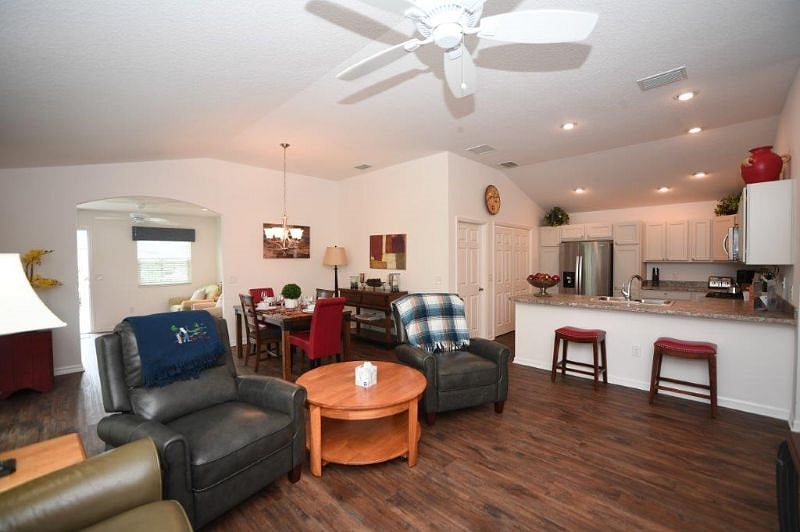 Furnished Finder property 513785_1 photo 12