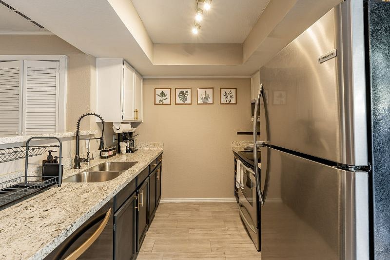 Furnished Finder property 513804_1 photo 3
