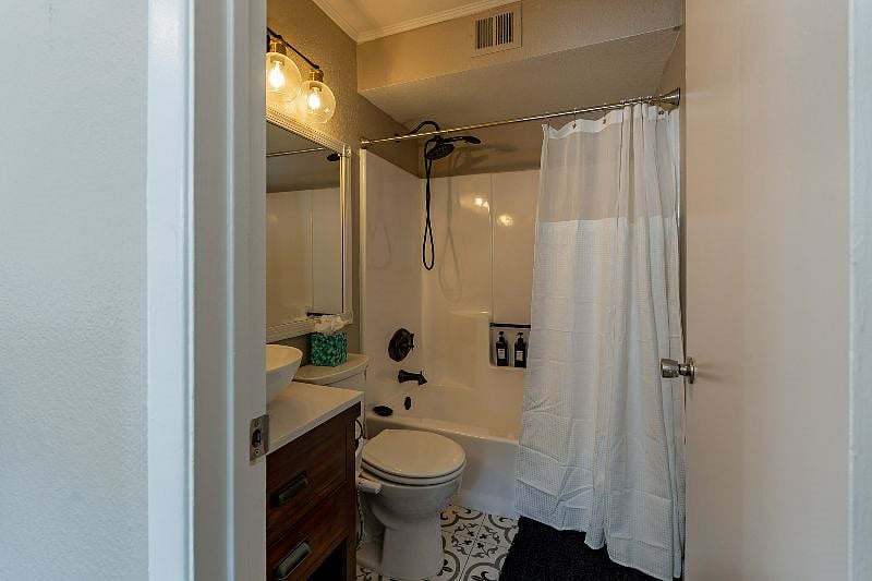 Furnished Finder property 513804_1 photo 18