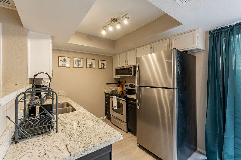 Furnished Finder property 513804_1 photo 8