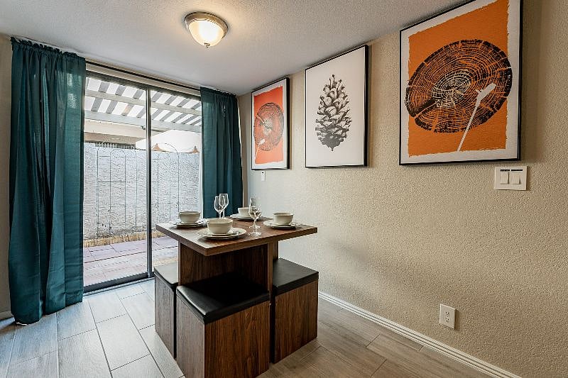 Furnished Finder property 513804_1 photo 12