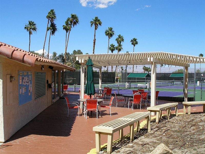 Tennis Pro Shop