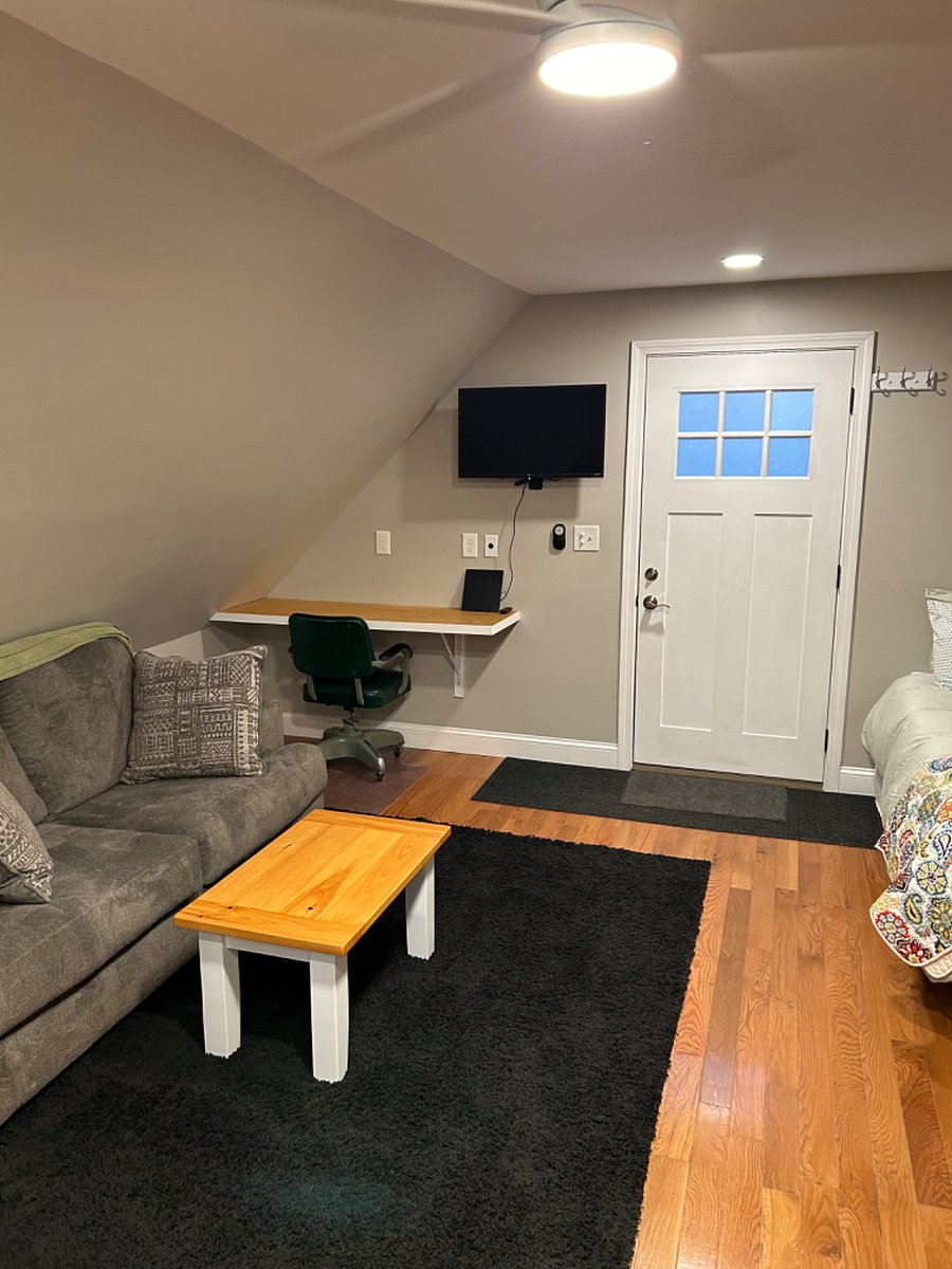 Furnished Finder property 514150_1 photo 2