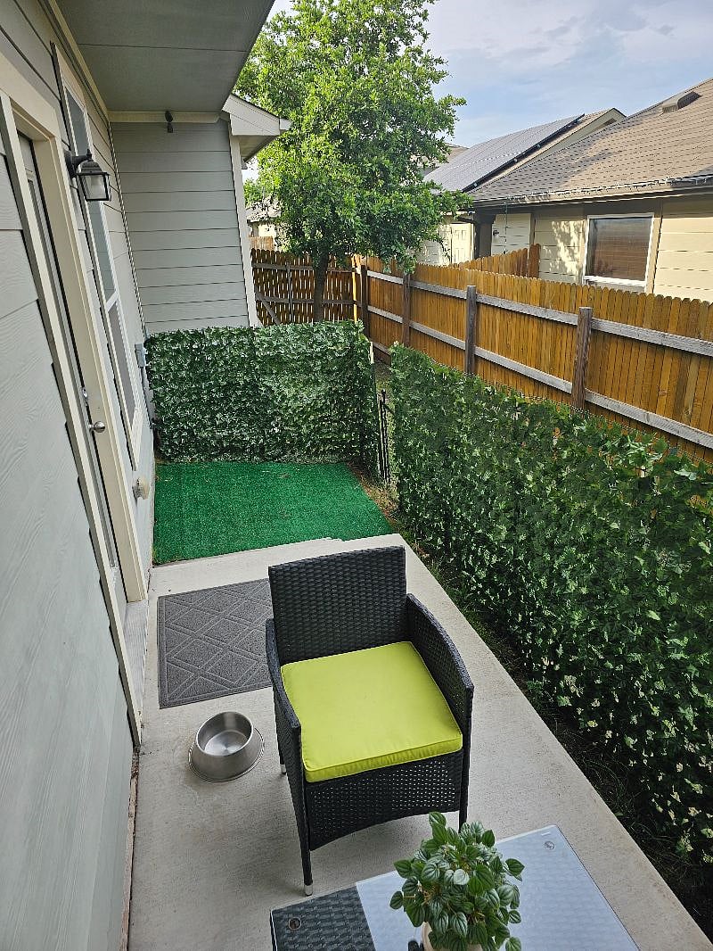 Furnished Finder property 514268_1 photo 12