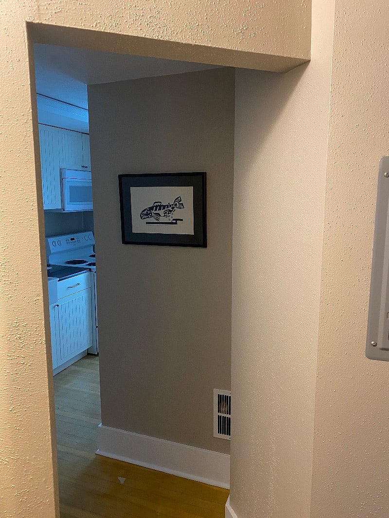 Kitchen entry