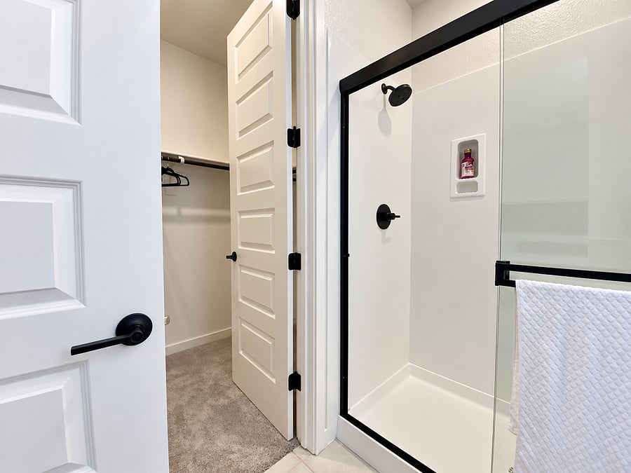 Private shower