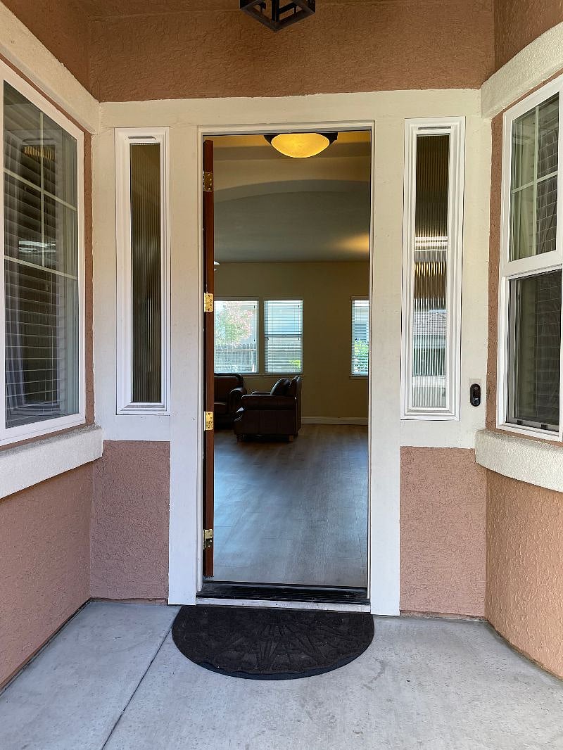 Furnished Finder property 514372_1 photo 24
