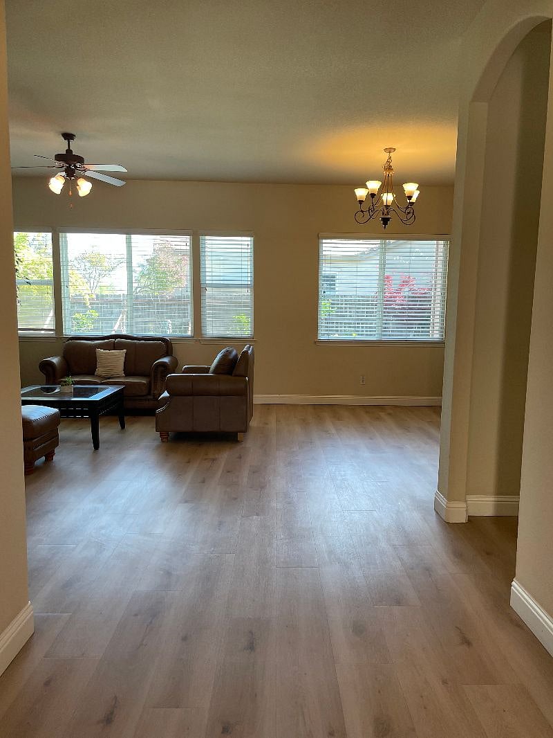 Furnished Finder property 514372_1 photo 27