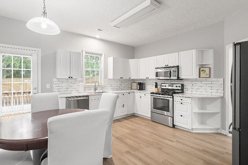 Furnished Finder property 514594_1 photo 27