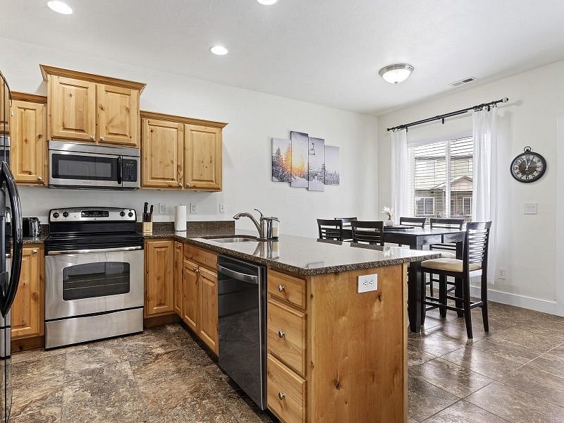 Furnished Finder property 514903_1 photo 5