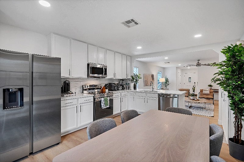 Furnished Finder property 514923_1 photo 12