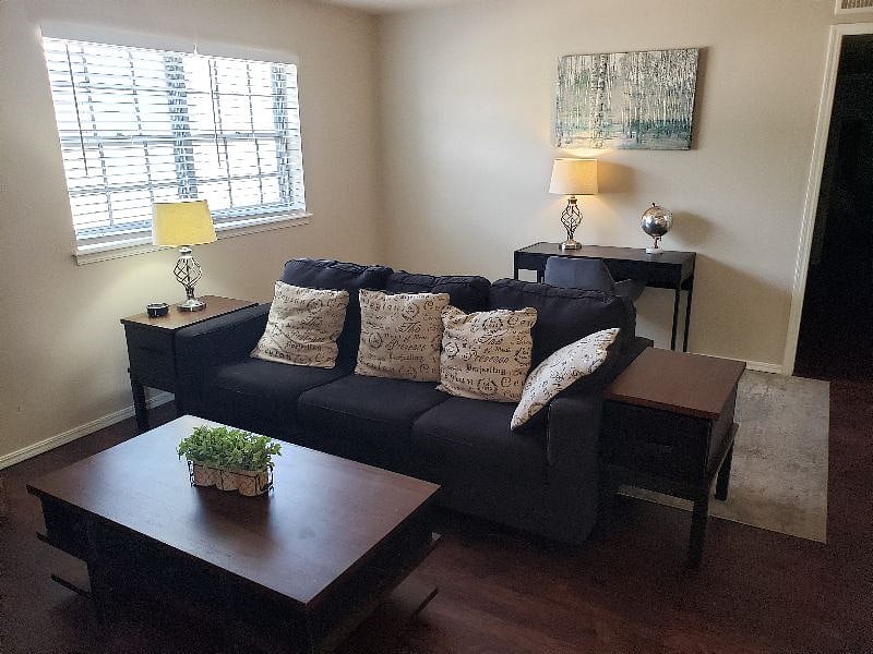 Furnished Finder property 515045_1 photo 25