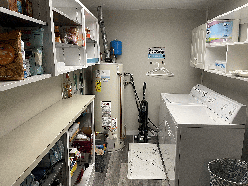 Laundry room/Pantry