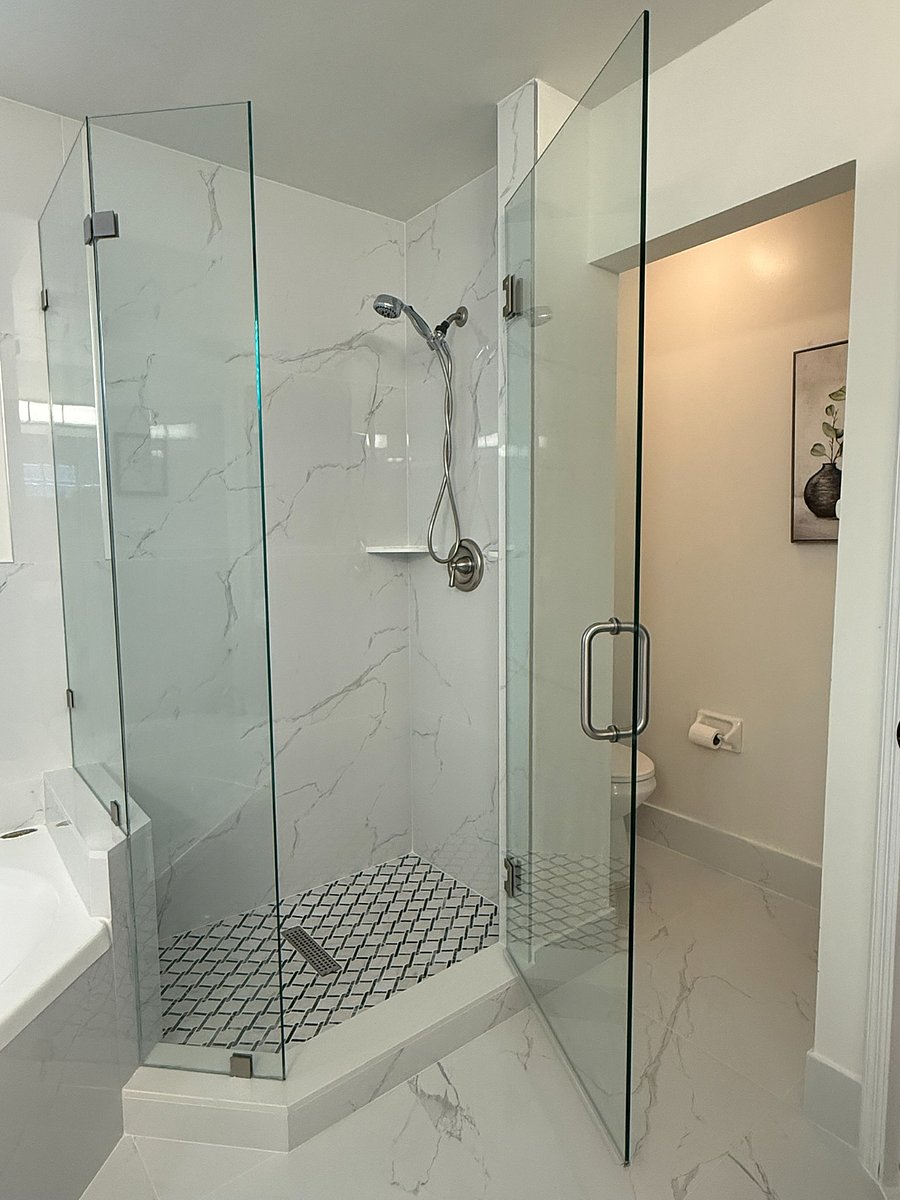 Master Suite Bathroom