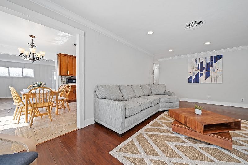 Furnished Finder property 515155_1 photo 3