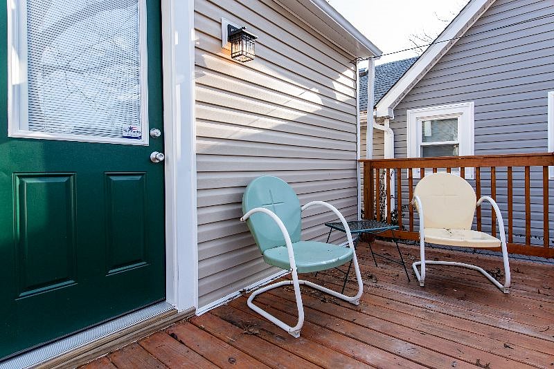 Back deck off the kitchen