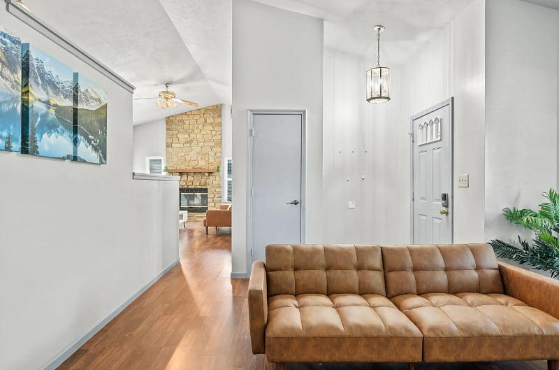 Furnished Finder property 515220_1 photo 13