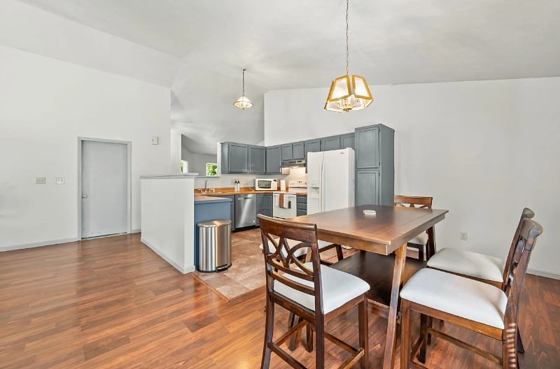 Furnished Finder property 515220_1 photo 20