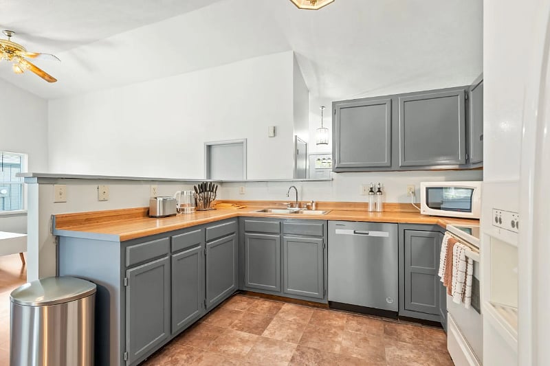 Furnished Finder property 515220_1 photo 21