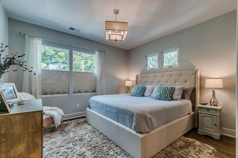 California King Master Suite. Beautiful shag carpet. 50 inch TV. Black out blinds.