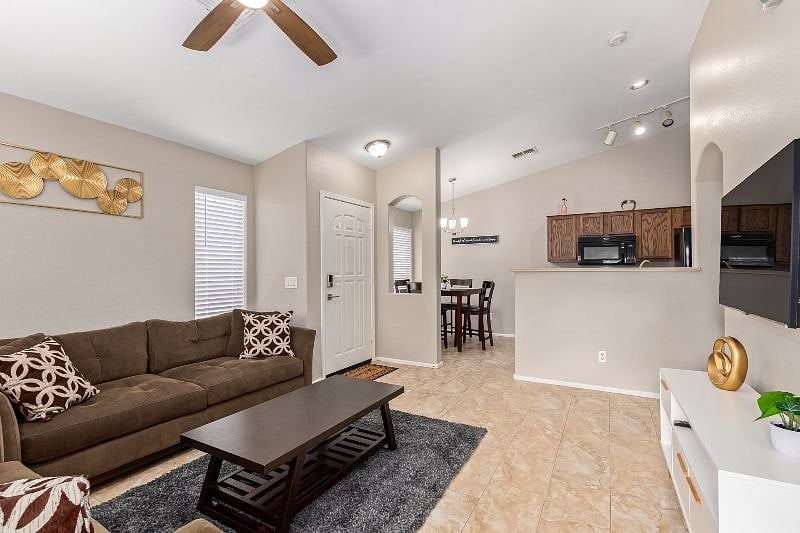 Furnished Finder property 515374_1 photo 3