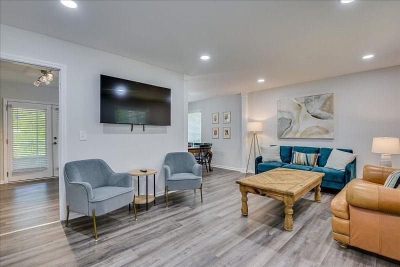 Furnished Finder property 515389_1 photo 4