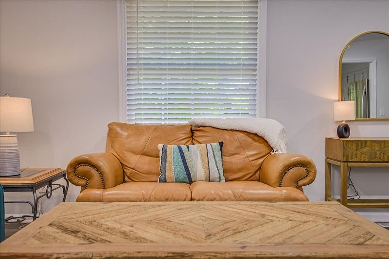 Furnished Finder property 515389_1 photo 6