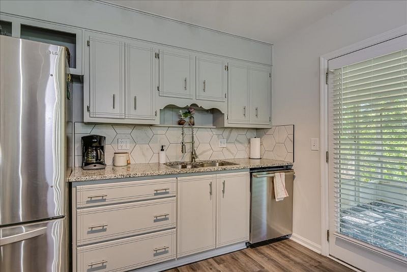 Furnished Finder property 515389_1 photo 11