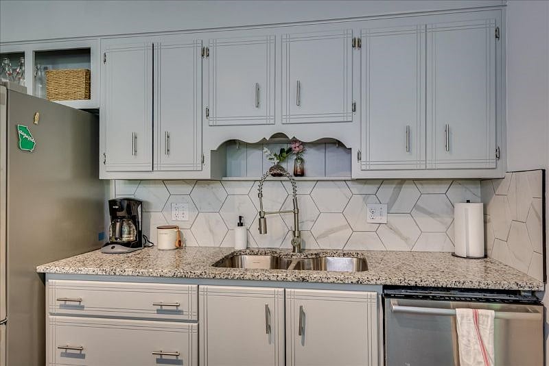 Furnished Finder property 515389_1 photo 12