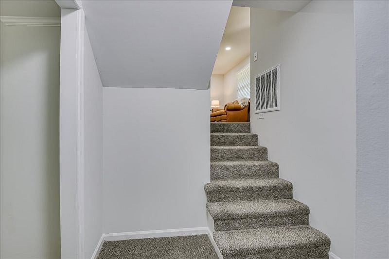 Furnished Finder property 515389_1 photo 22