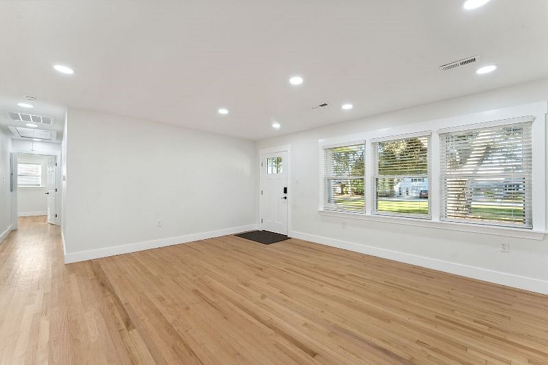 Furnished Finder property 515391_1 photo 14