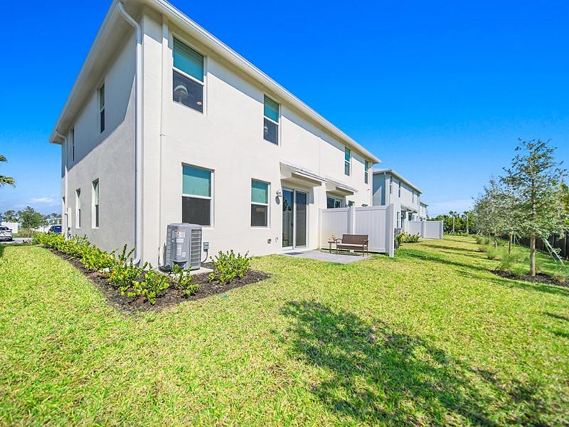 Furnished Finder property 515550_1 photo 44