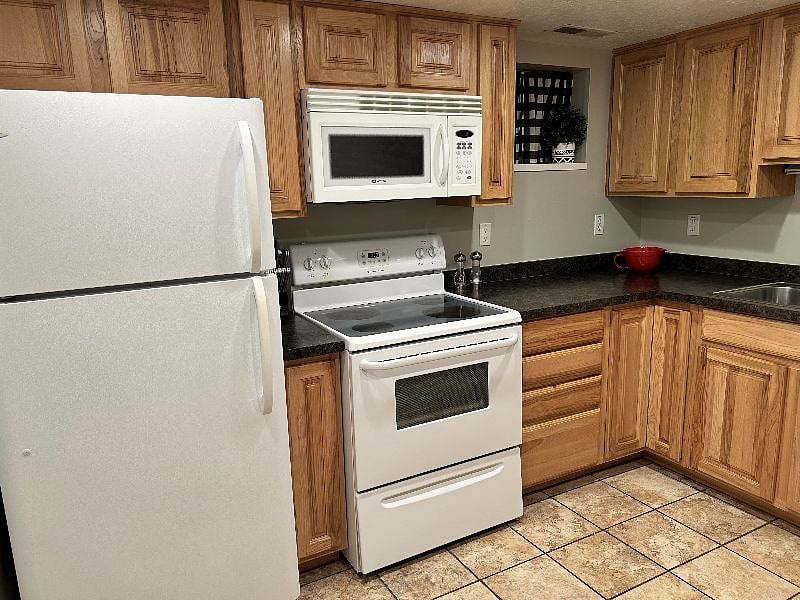 Furnished Finder property 515672_1 photo 12
