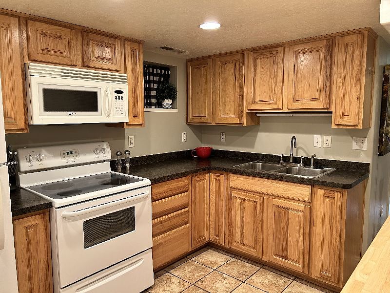 Furnished Finder property 515672_1 photo 13