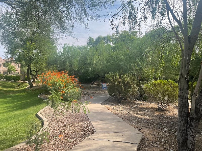 Lush gardens.. thru out complex!