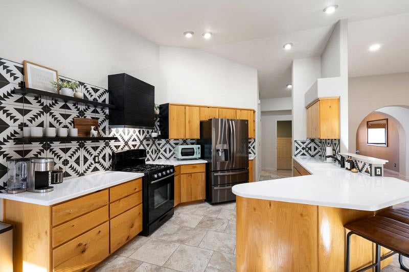 Furnished Finder property 515860_1 photo 9