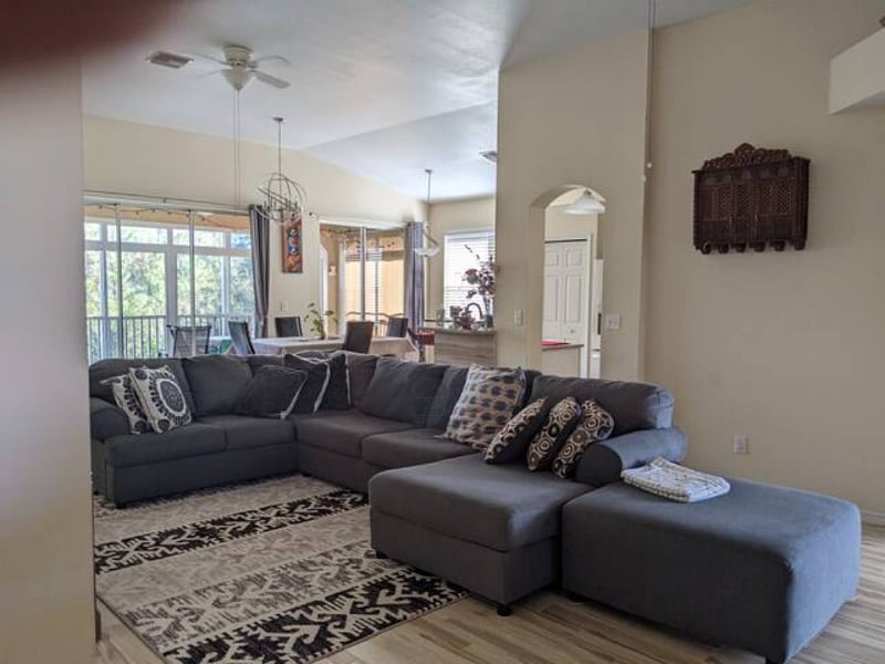 Furnished Finder property 515900_1 photo 2